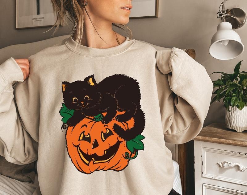 Black Cat Pumpkin Fall Halloween Black Cat Halloween Vintage Halloween T-Shirts