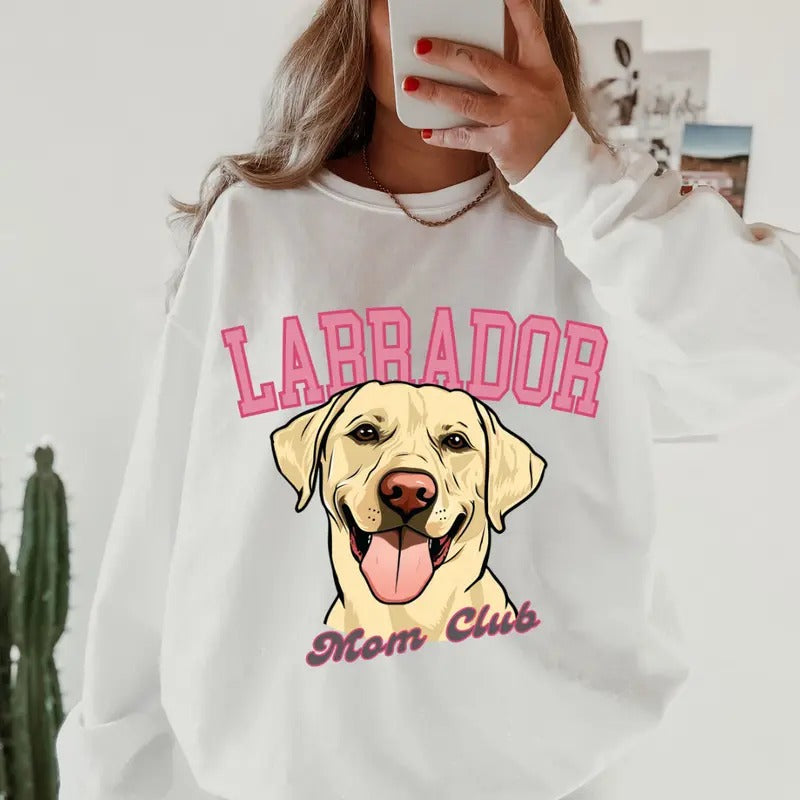Black Lab Mom Club ~ Relaxed Fit Printed USA Womenswear Casual Comfortable T-Shirts
