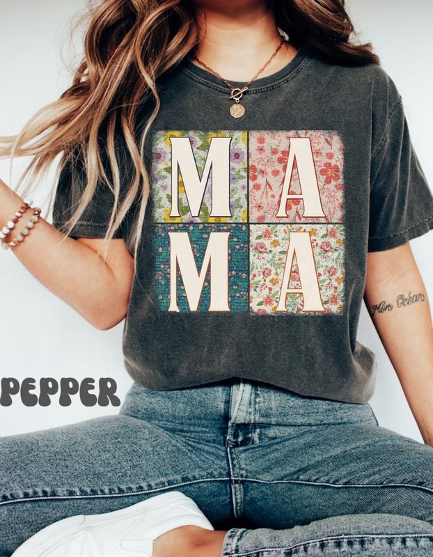 Comfort Colors Mama Wildflowers Mama Retro Mom Flower Shirts Floral New Mom T-Shirts