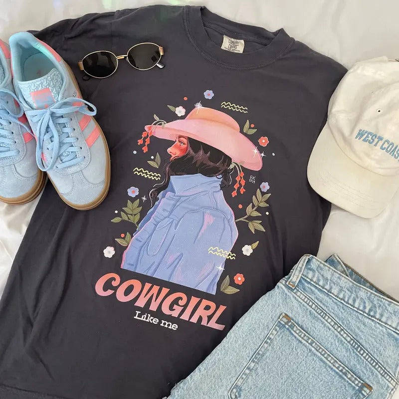 Cowgirl Like Me Her T-Shirts