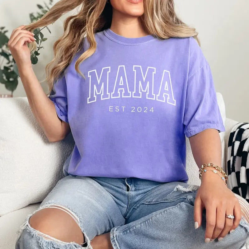 Custom Mom Shirt Mama Est 2024 Shirt Mom New Mom Womenswear Top T-Shirts
