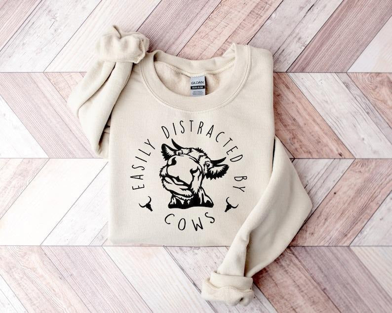 Easily Distracted Cows Funny Cow Shirt Farm Love Shirts Farm Animal Humorous Saying T-Shirts