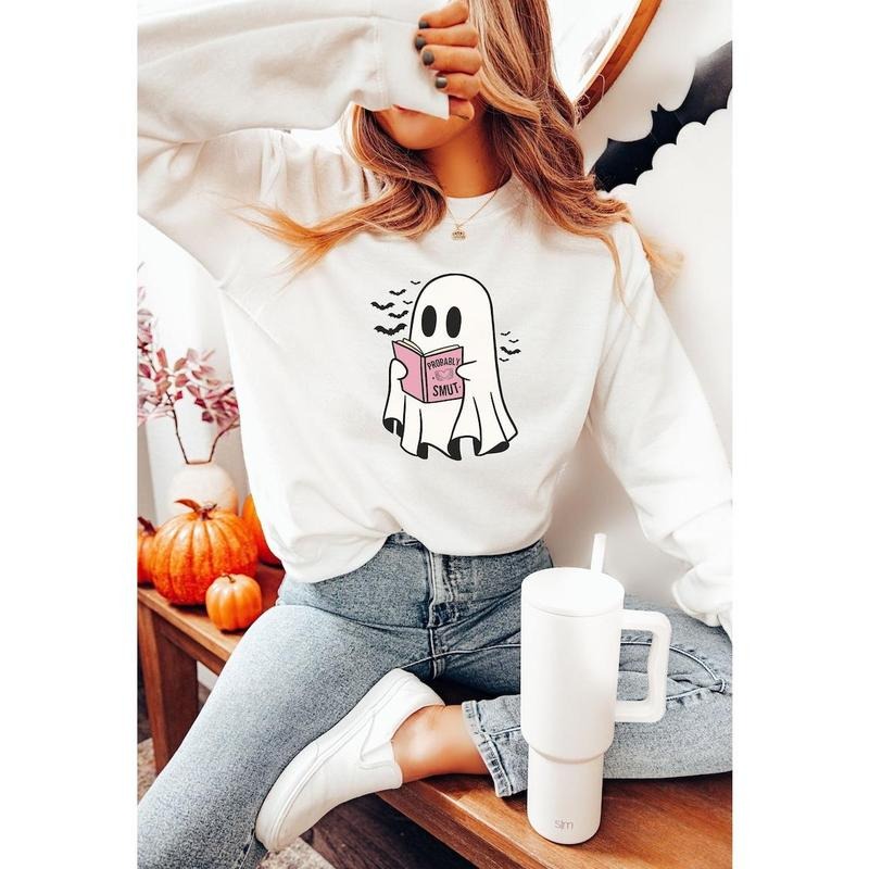 Ghost Reading Smut Ghost Book Bookish Spooky Season Funny Halloween Booktok Cotton T-Shirts