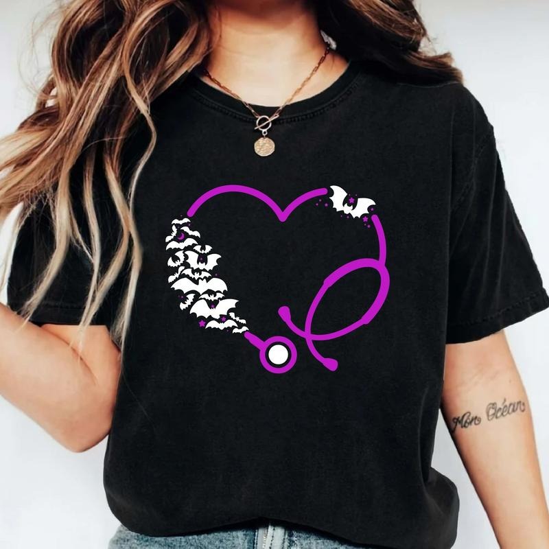 Halloween Stethoscope Nurse Heart Stethoscope Shirt Matching Doctors Halloween Creepy Bats T-Shirts