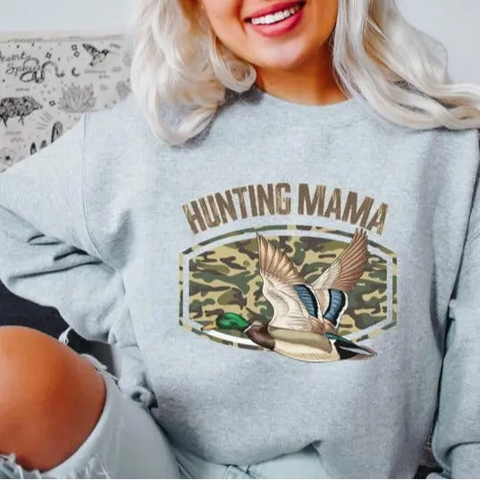 Hunting Mama Duck Hunting Outdoor Hunting Camo Print Hunting Season T-Shirts