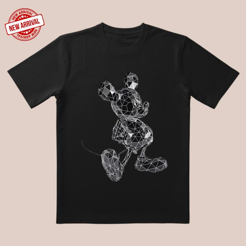 Low Poly 'Geo Master' 3D Contour & Hand Painted Texture Versatile Essential All Occasions T-Shirts