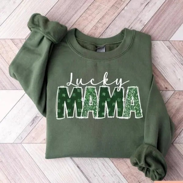 Lucky Mama Mama St Patrick'S Day Retro Mama Shirt Irish Mama Lucky Shamrock St Paddy'S T-Shirts
