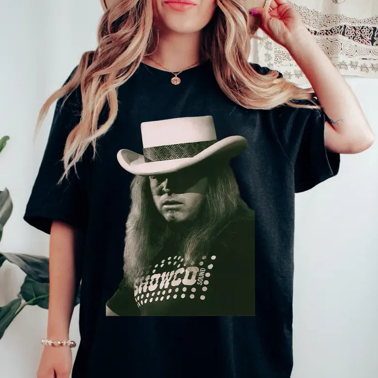 Lyynyrrdd Skyynyrrd Shirt Classic Rock 1970s Showco Shirt Classic Rock Shirt T-Shirts