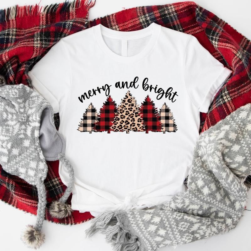 Merry Bright Shirt Leopard Tree Cute Shirt Leopard Lover Xmas Shirt T-Shirts