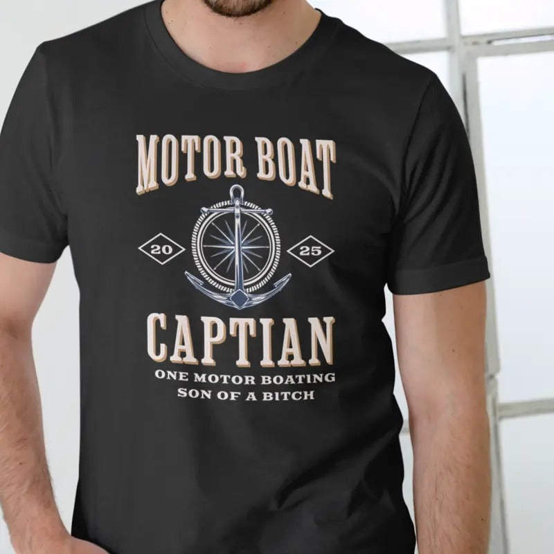 Motor Boat Captain Casual Menswear T-Shirts
