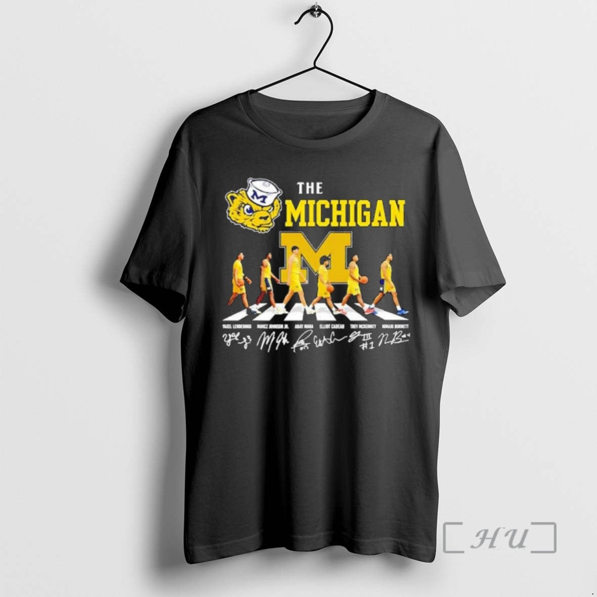 Officials Michigan Wolverines Ncaa Basketball Player Cross The Road Signatures