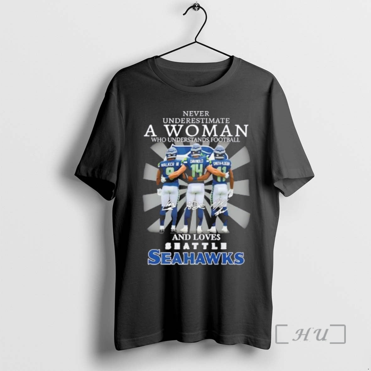 Officials Walker Iii Darnold Smith Njigba Never Underestimate Woman Who Understands Football Loves T-Shirts