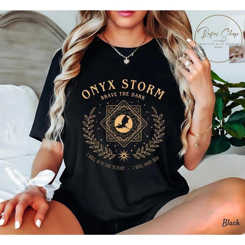 Onyx Storm Brave Dark Shirt Fantasy Book Shirt Reading Lover Dragon Lover Fourth Wing Shirt Dragon Rider T-Shirts
