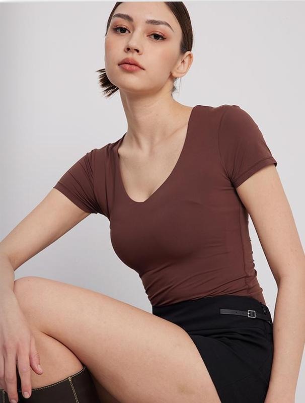 PUMIEY Short Sleeve Basic Slimming Fit Top Comfortable & Streetwear Summer T-Shirts