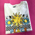 Peace Retro Sun Gildan T-Shirts