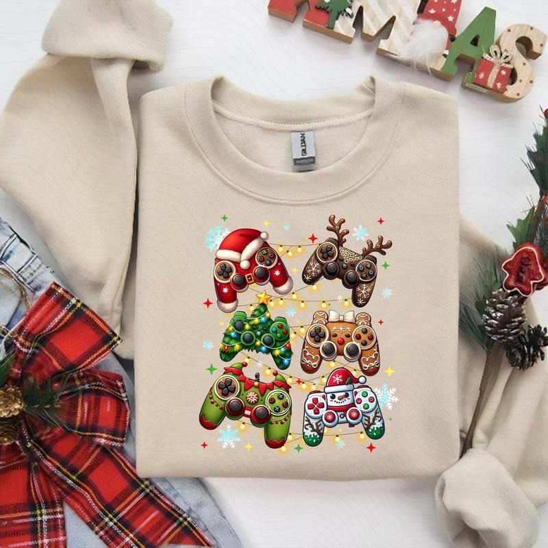 Retro Gaming Controller Shirt Santa Claus Merry 2024 Shirt T-Shirts