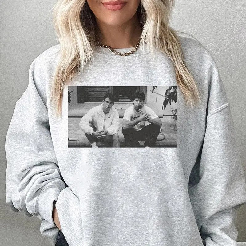 Retro Menendez Justice Menendez Brothers Free Erik Lyle Nicholas Chavez Long Sleeve T-Shirts