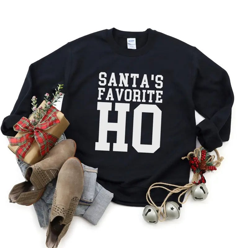 Santa'S Favorite Ho Funny Santa Best Friend Shirt Casual Classic Cute Santa T-Shirts