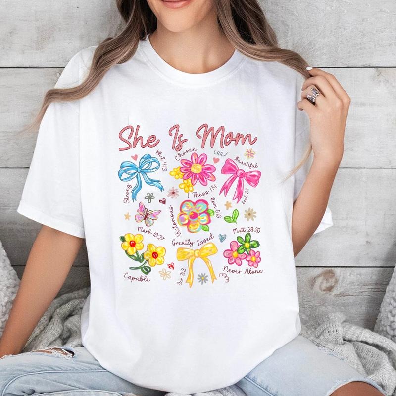 She Is Mom Coquette Bow Christian Mom Pure Cotton Casual Street Crew Neck Short Sleeve Tops Perfect T-Shirts