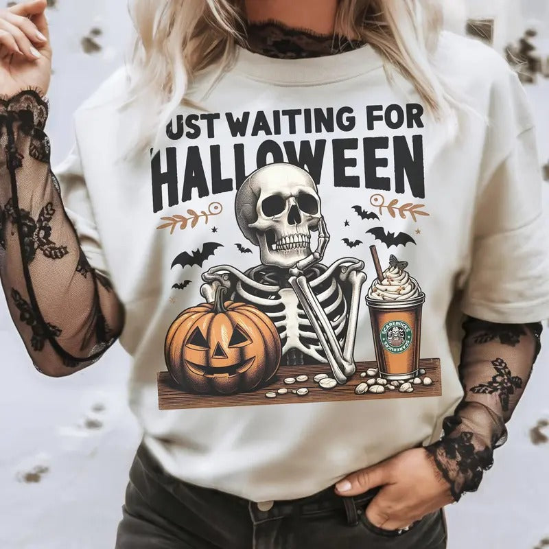 Skeleton Halloween DRG Retro Halloween DRG Female Skeleton T-Shirts