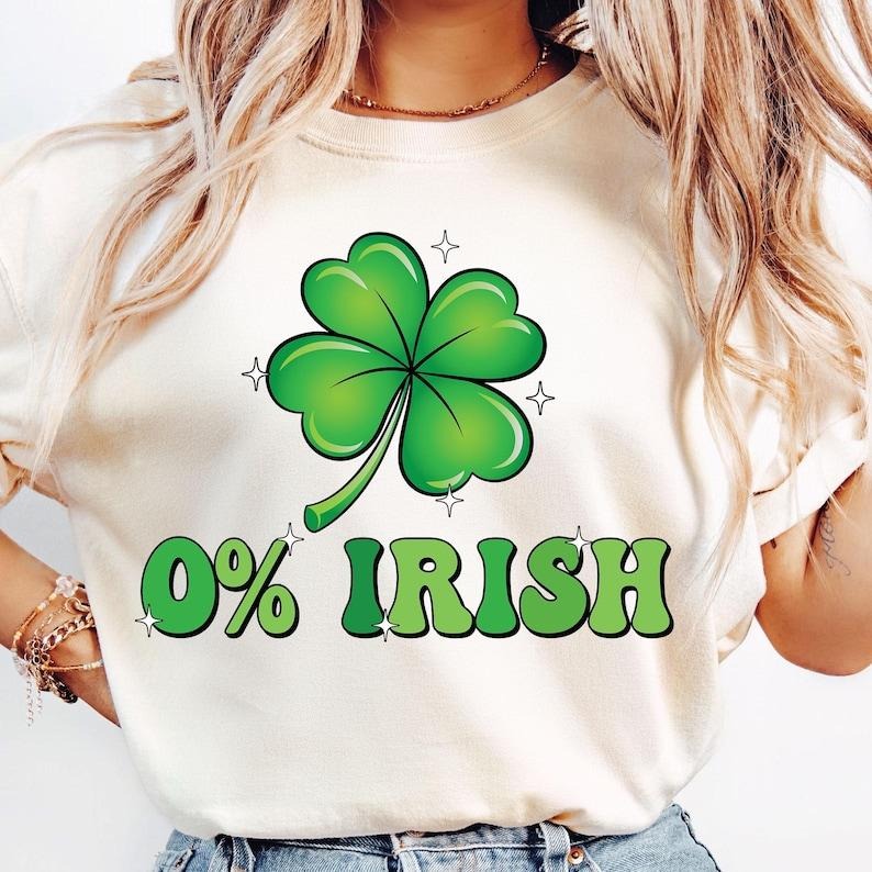 St Patrick'S Day Nurse Shamrock Phlebotomist Shamrockin Scrub Life RN L&D Nurse St Paddys Shirt CNA Med Student Hot Trend I Love Tiktok T-Shirts