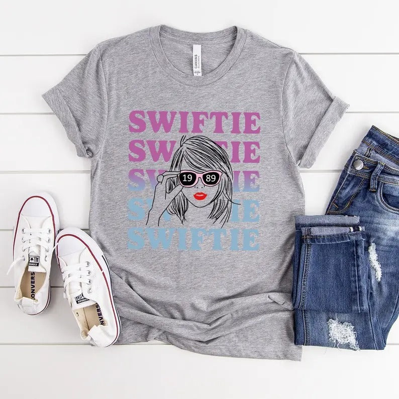 Sw1ftie Concert Shirt T-Shirts