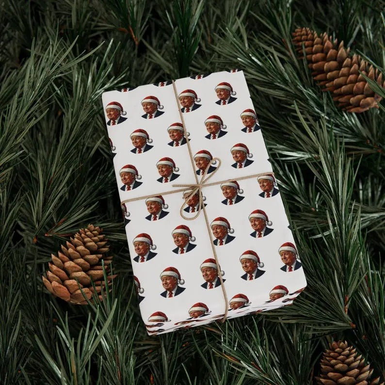 Trump Santa Claus Wrapping Papers T-Shirts