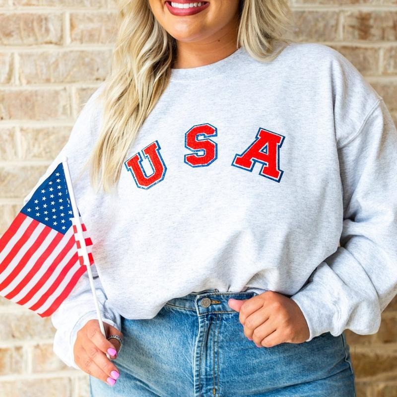 USA Letter Patch Patriotic Crew Chenille Letter Patch T-Shirts