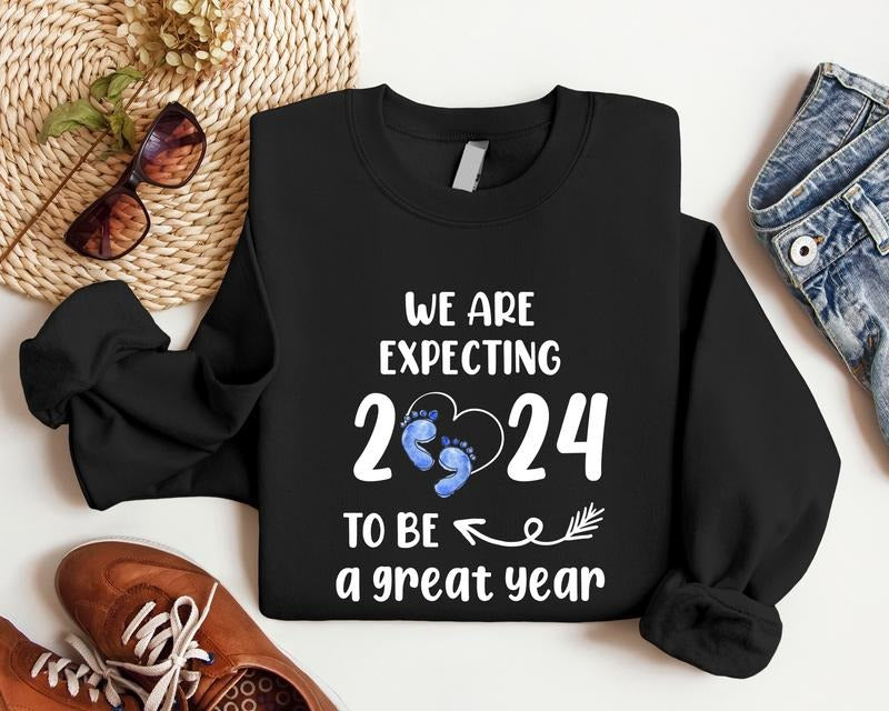 We Are Expecting 2024 Be Great Year Pregnancy Announcement Mom Be Expecting Mama Baby Coming Soon T-Shirts