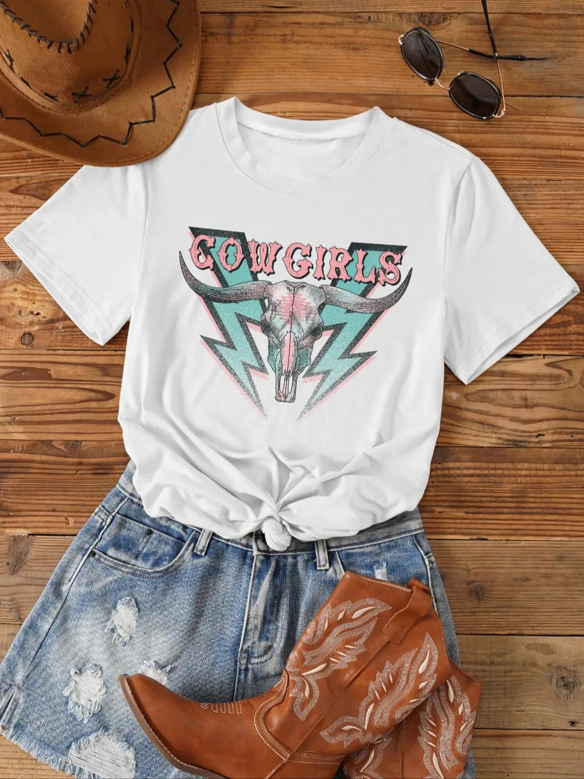 Cartoon Bull Print Round Neck Casual Short Sleeve Summer Clothes Daily T-Shirts