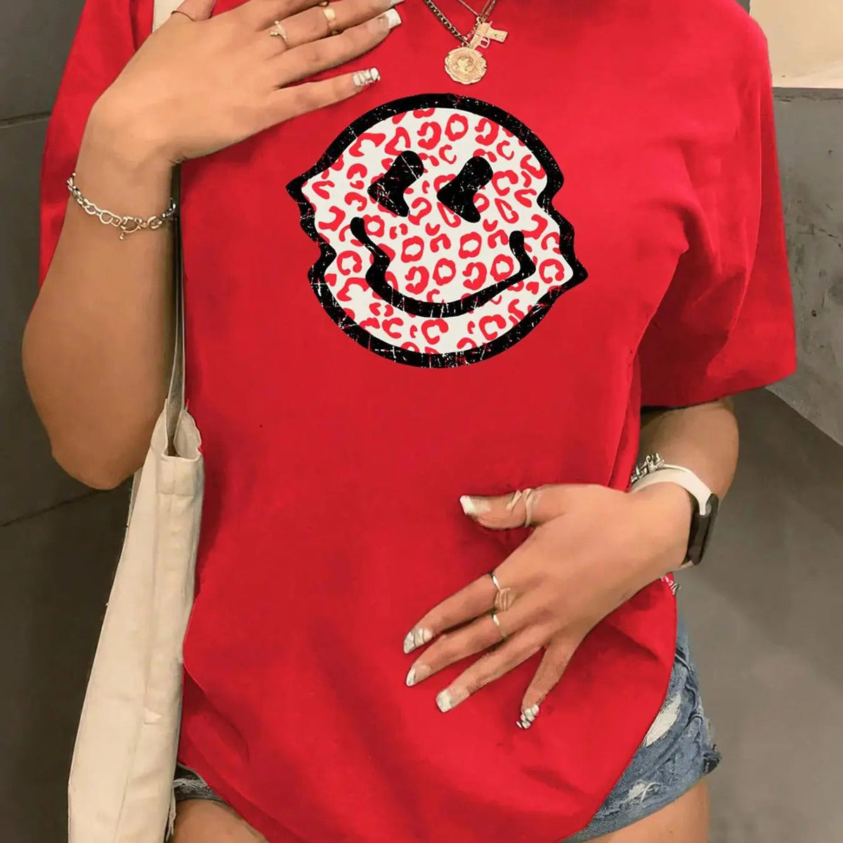 Leopard Smile Face Print Casual Short Sleeve Round Neck Summer Top Daily T-Shirts